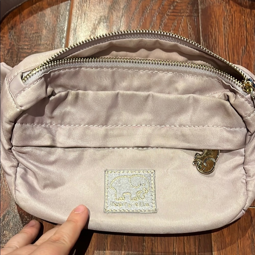 Ivory Ella Light Pink Belt Bag - Picture 2 of 5